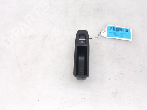 Used Right rear window switch Right rear window switch RENAULT CLIO V (B7_) 1.6 E-TECH 140 (B7MU) (140 hp) 40020856 40020856