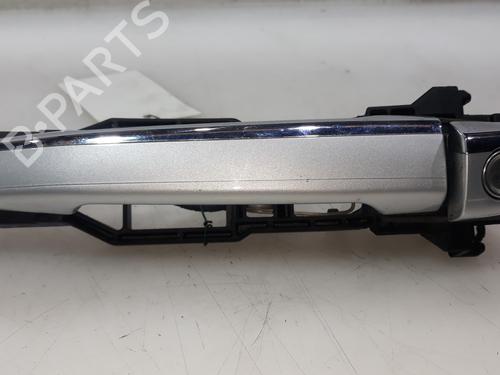 Used Front left exterior door handle MERCEDES-BENZ CLK (C208) CLK 230 Kompressor (208.347) (193 hp) 17070752