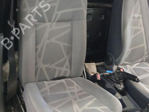 Stol høyre foran Stol høyre foran FORD TRANSIT CONNECT (P65_, P70_, P80_) 1.8 TDCi (90 hp) 36552181 36552181