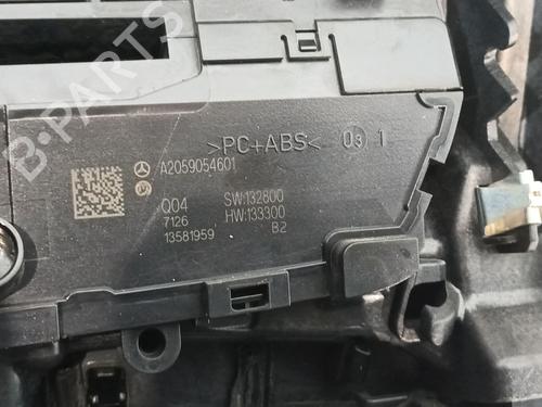 Middle console MERCEDES-BENZ C-CLASS (W205) C 220 BlueTEC / d (205.002, 205.004) | BP30294551I22 