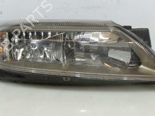 Used Right headlight RENAULT LAGUNA II Grandtour (KG0/1_) 1.9 dCi (107 hp) 2798005