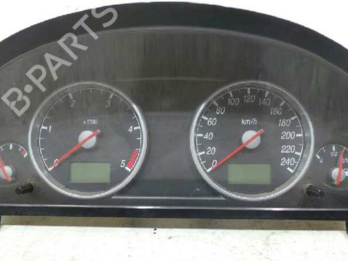 Used Instrument cluster FORD MONDEO III (B5Y) 2.0 16V TDDi / TDCi (115 hp) 198744