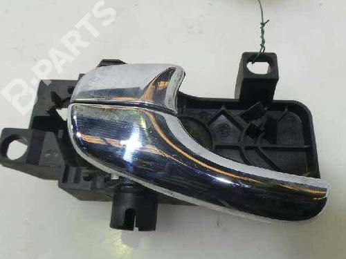 Used Rear left interior door handle Rear left interior door handle JAGUAR S-TYPE II (X200) 2.7 D (207 hp) 6834733 6834733