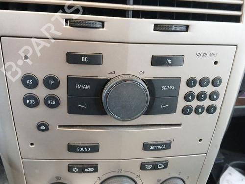 Used Radio OPEL ASTRA H (A04) 1.4 (L48) (90 hp) 27472010