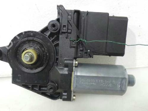 Used Right rear window motor VW PASSAT B5.5 (3B3) 1.9 TDI (130 hp) 4818116