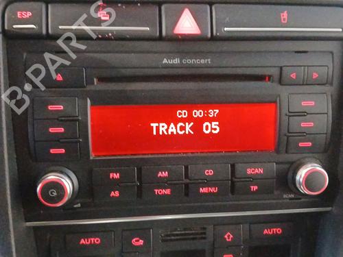 Used Radio Radio AUDI A4 B7 (8EC) 2.0 TDI 16V (140 hp) 40493178 40493178
