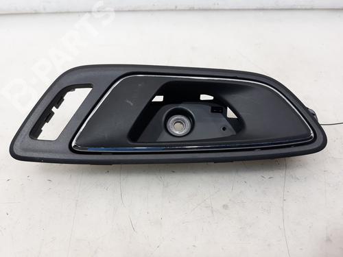 Used Front left interior door handle Front left interior door handle SEAT LEON (5F1) 1.2 TSI (86 hp) 10346754 10346754