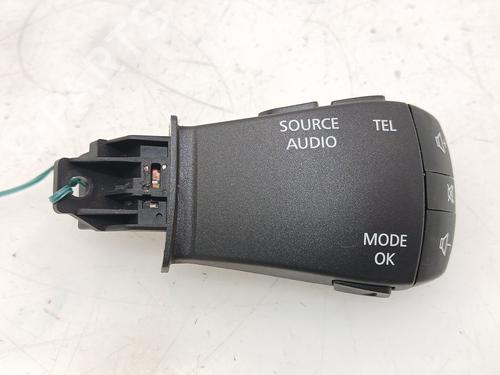 Used Switch Switch RENAULT ESPACE V (JR_) 1.6 dCi 160 (160 hp) 40237478 40237478