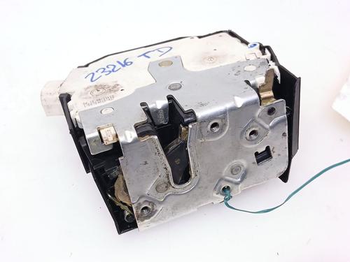 Høyre bak lås LAND ROVER FREELANDER I (L314) 2.5 V6 4x4 (177 hp) 27894843