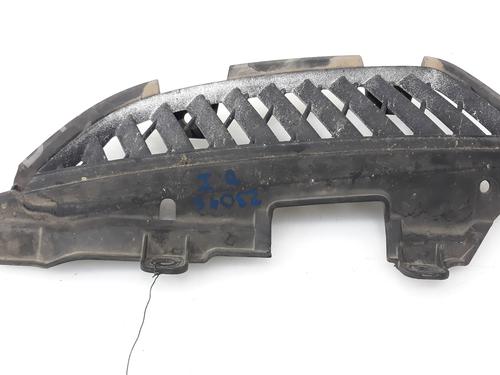 Grille MITSUBISHI GRANDIS (NA_W) 2.0 DI-D (NA8W) | BP19515216C40 