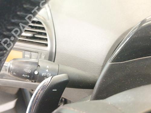 Kombi Kontakt / Stilkkontakt Kombi Kontakt / Stilkkontakt 39141635 39141635
