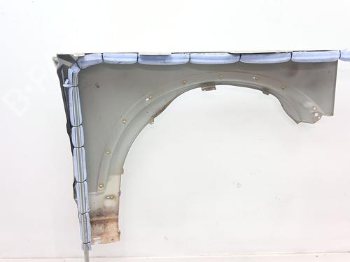Left front fenders LAND ROVER DISCOVERY III (L319) 2.7 TD 4x4 | BP27340484C41 