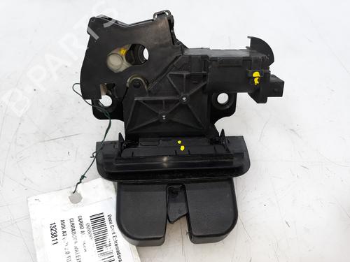 Used Tailgate lock AUDI A3 Sportback (8PA) 2.0 TDI quattro (170 hp) 15053414