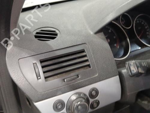 air-vent-opel-astra-h-a04-2004-2005-2006-2007-2008-2009-2010-2011-2012-2013-2014-38729487 main image