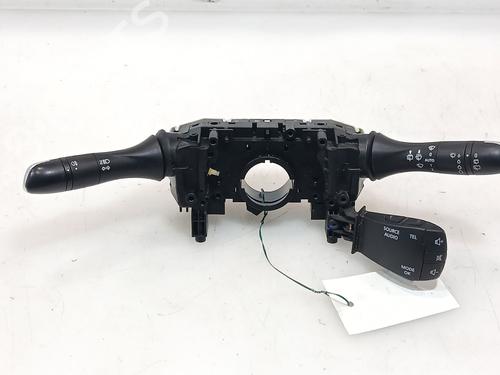 Used Switch Switch RENAULT ESPACE V (JR_) 1.6 dCi 160 (160 hp) 33045580 33045580