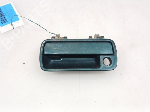 Used Front left exterior door handle Front left exterior door handle SUZUKI VITARA (ET, TA, TD) 1.9 D All-wheel Drive (SE419TD) (68 hp) 33855800 33855800