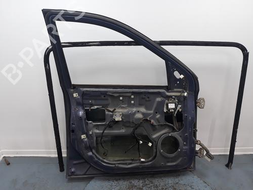 Left front door KIA SORENTO I (JC) 2.5 CRDi 4WD | BP13253406C2 
