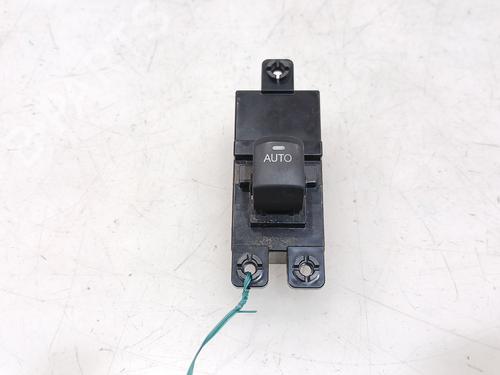 Right front window switch HYUNDAI ix20 (JC) 1.4 | BP39509907I26 - Image 2