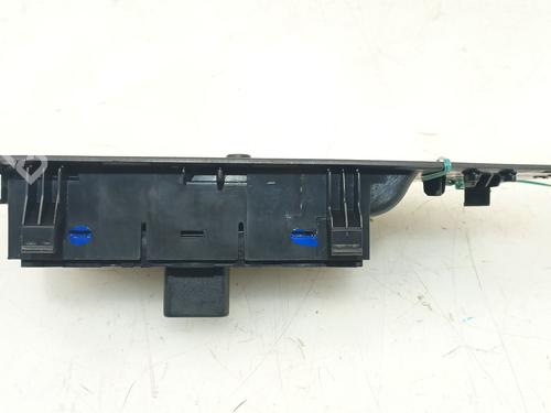 Left front window switch SEAT LEON (1P1) 2.0 TDI 16V | BP30728174I27 