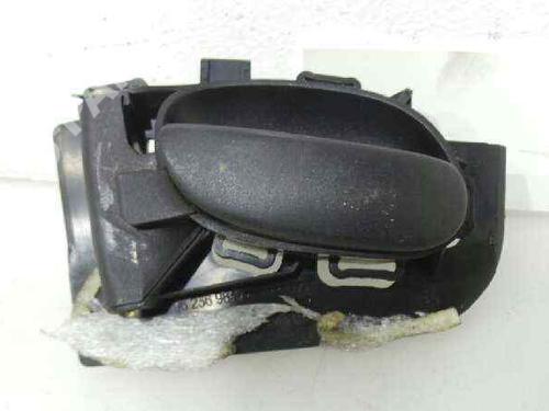 Used Front left interior door handle Front left interior door handle PEUGEOT 206 Hatchback (2A/C) 1.9 D (69 hp) 4746673 4746673