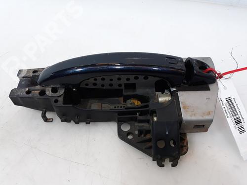 Used Front left exterior door handle Front left exterior door handle AUDI Q3 (8UB, 8UG) 2.0 TDI (140 hp) 10147644 10147644