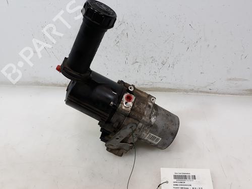 Used Steering pump PEUGEOT 5008 (0U_, 0E_) 1.6 BlueHDi 120 (120 hp) 13618057