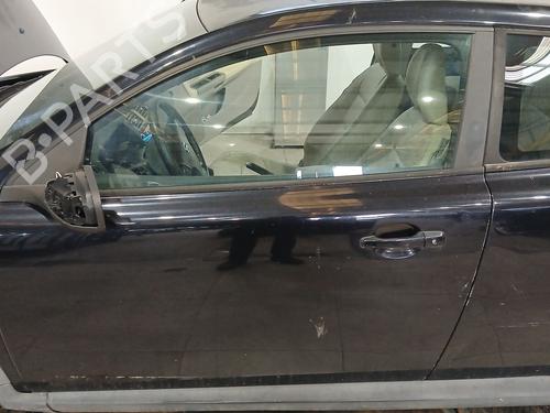 Used Left front door Left front door 37067777 37067777