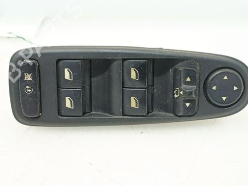 Comutador vidro frente esquerdo CITROËN C4 Grand Picasso I (UA_) 2.0 HDi 138 (136 hp) 31538547