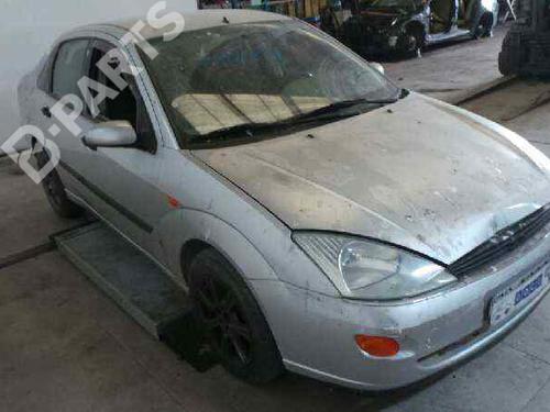 FORD FOCUS I Saloon (DFW)  2.0 16V  689385