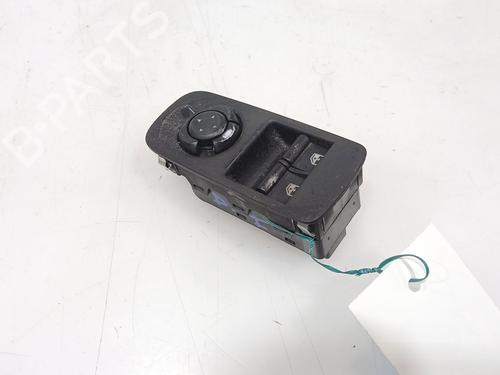 Used Left front window switch Left front window switch ALFA ROMEO MITO (955_) 1.3 MultiJet (955AXP1A, 955AYC1A) (95 hp) 33816299 33816299