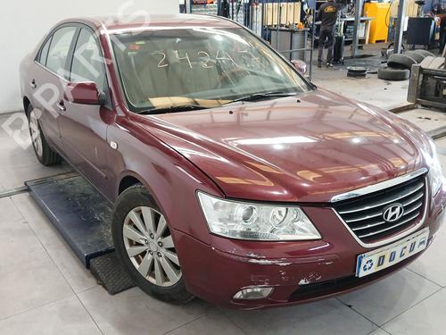 Brugte HYUNDAI SONATA V (NF) 2.0 CRDi 4785252