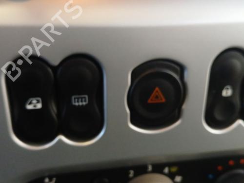Used Warning switch Warning switch DACIA SANDERO 1.6 (BS0D, BS0B, BS0F, BS0H) (87 hp) 40459081 40459081
