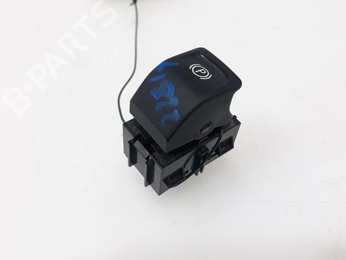 Used Electric handbrake CHEVROLET MALIBU (V300) 2.0 D (160 hp) 19098879