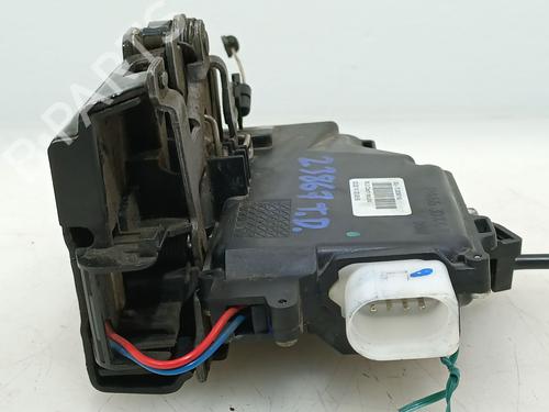 Rear right lock VW TOURAN (1T3) 1.6 TDI | BP31015348C99