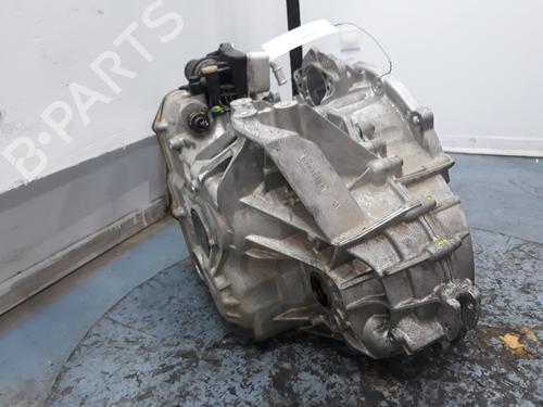 Gearbox MERCEDES-BENZ GLA-CLASS (X156) GLA 200 CDI / d (156.908) | BP15990487M3 