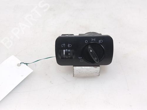 Used Headlight switch Headlight switch 36833107 36833107