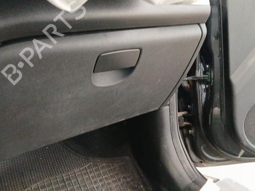 Used Glove box Glove box 37024659 37024659
