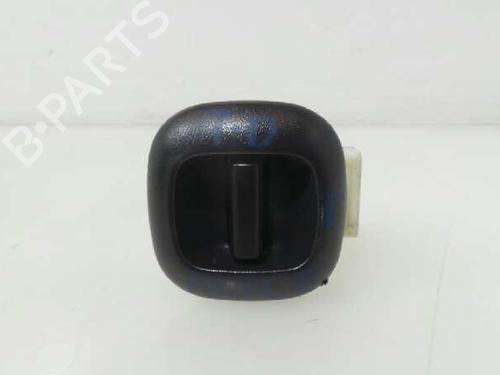 Mando elevalunas trasera derecho TOYOTA PREVIA II (_R3_) 2.0 D-4D (CLR30_, CLR30R) (116 hp) 4633248