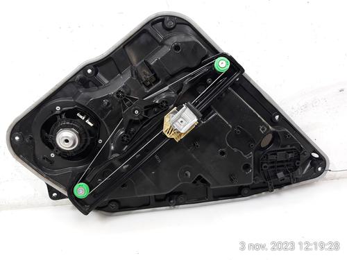 Rear left window mechanism MERCEDES-BENZ GLA-CLASS (X156) GLA 200 CDI / d (156.908) | BP15833815C24 