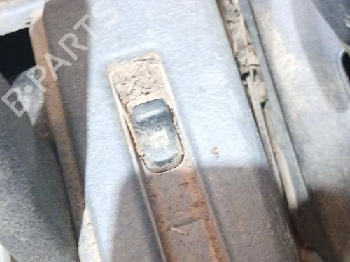 Used Right front window switch NISSAN TERRANO II (R20) 2.7 TDi 4WD (125 hp) 27362164
