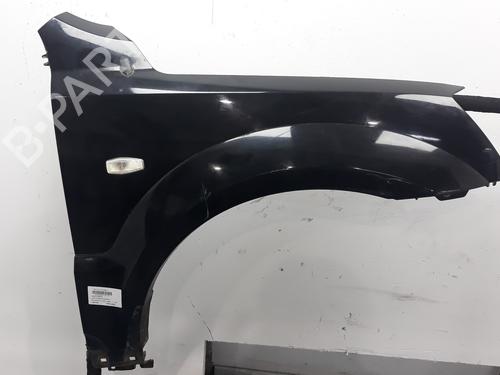 Used Right front fenders KIA SORENTO I (JC) 2.5 CRDi (170 hp) 16761374