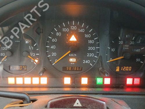 Used Instrument cluster Instrument cluster 38772596 38772596
