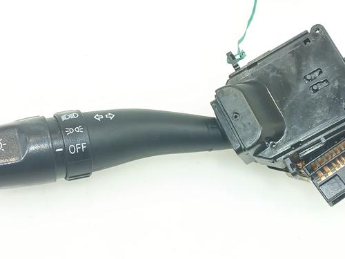 Used Headlight switch KIA SPORTAGE II (JE_, KM_) 2.0 i 16V (141 hp) 24627685