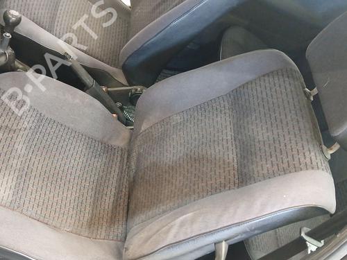 Used Left front seat Left front seat 39144048 39144048