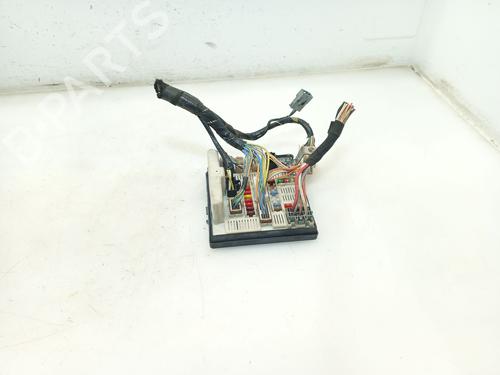 Used Fuse box Fuse box 37640485 37640485
