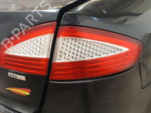 Used Right taillight Right taillight 38956410 38956410