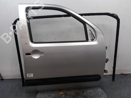 Used Right front door NISSAN PATHFINDER III (R51) 2.5 dCi (174 hp) 16672303