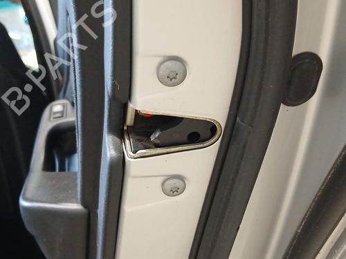 Türschloss rechts hinten für BMW 5 (E39) 530 d (184 hp) 27718796