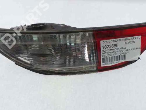 Used Reverse light Reverse light FIAT GRANDE PUNTO (199_) 1.3 D Multijet (75 hp) 10261828 10261828