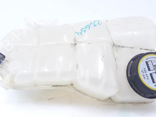 Used Expansion tank VOLVO V40 Hatchback (525) D2 (114 hp) 18319997